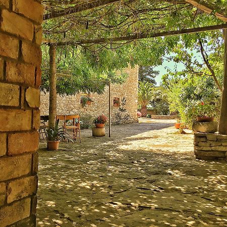 Willa Agriturismo Furfullanu Nurallào Zewnętrze zdjęcie