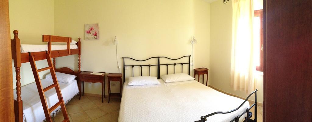 Willa Agriturismo Furfullanu Nurallào Zewnętrze zdjęcie